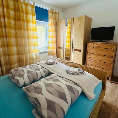Ferienwohnung Am Elberadweg Dessau-Rosslau Екстер'єр фото